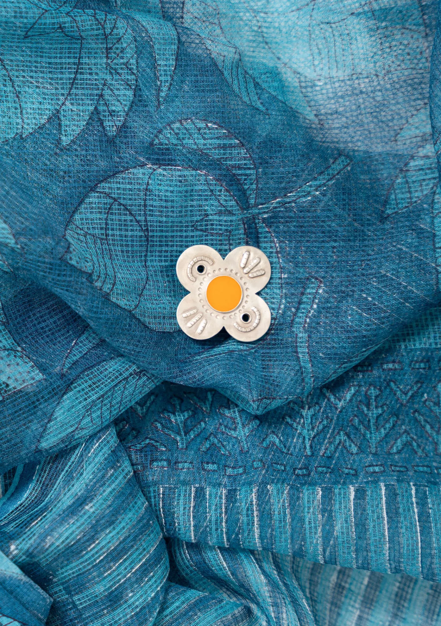 Gudrun Sjödén Brosch "Flower" i Silver Fashion