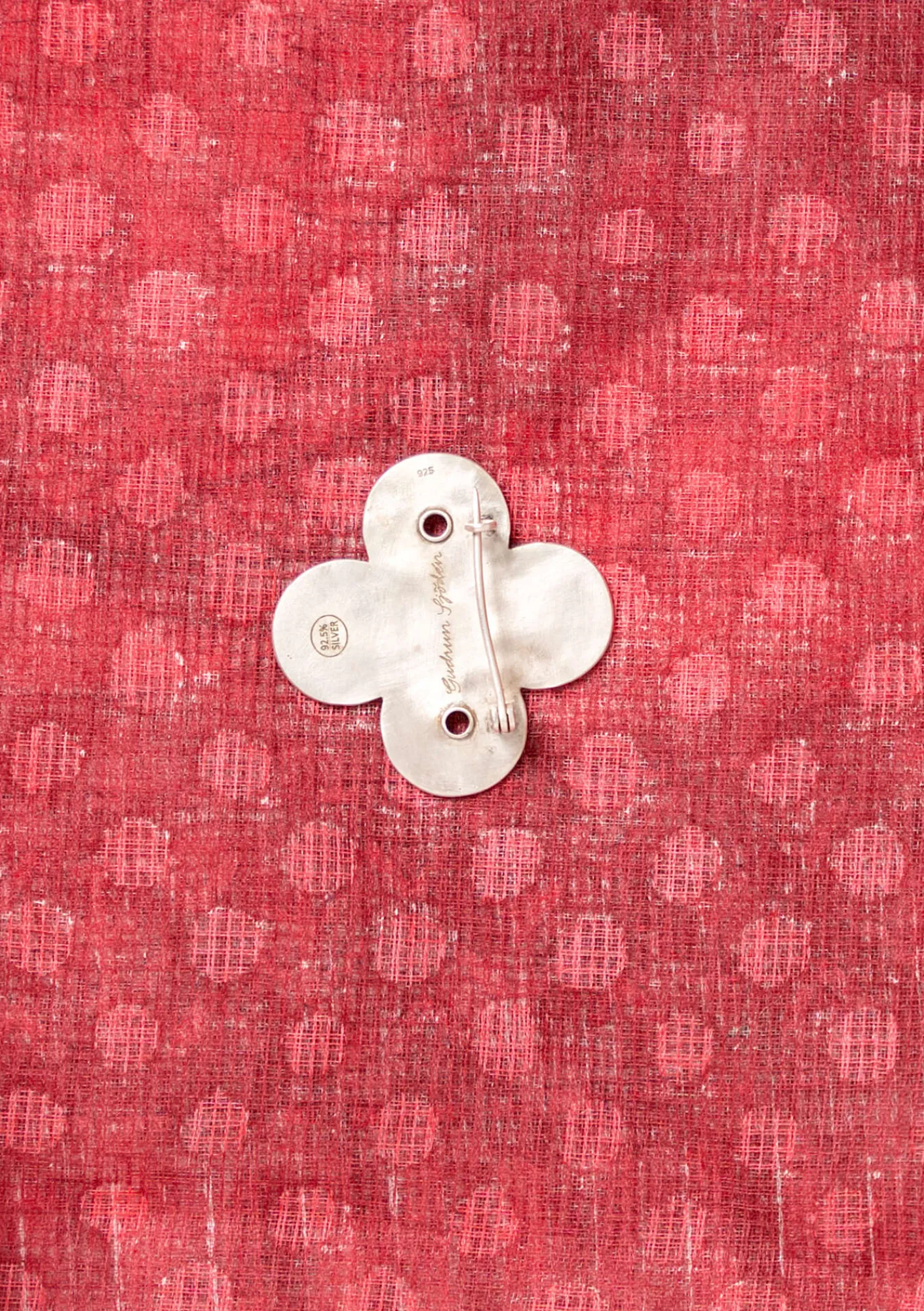 Gudrun Sjödén Brosch "Flower" i Silver Fashion