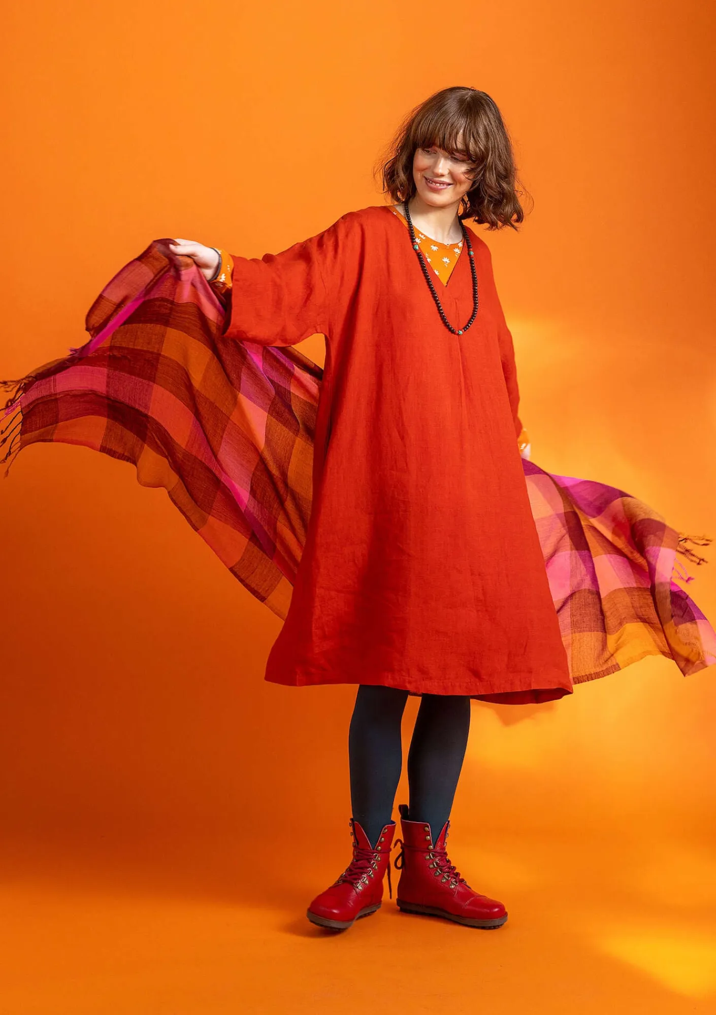 Gudrun Sjödén Garnfärgad sjal "Cleo" i ull Agatröd Online
