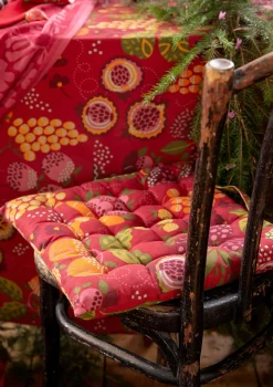 Gudrun Sjödén Sittdyna "Fruits" i ekologisk bomull Tomat Hot