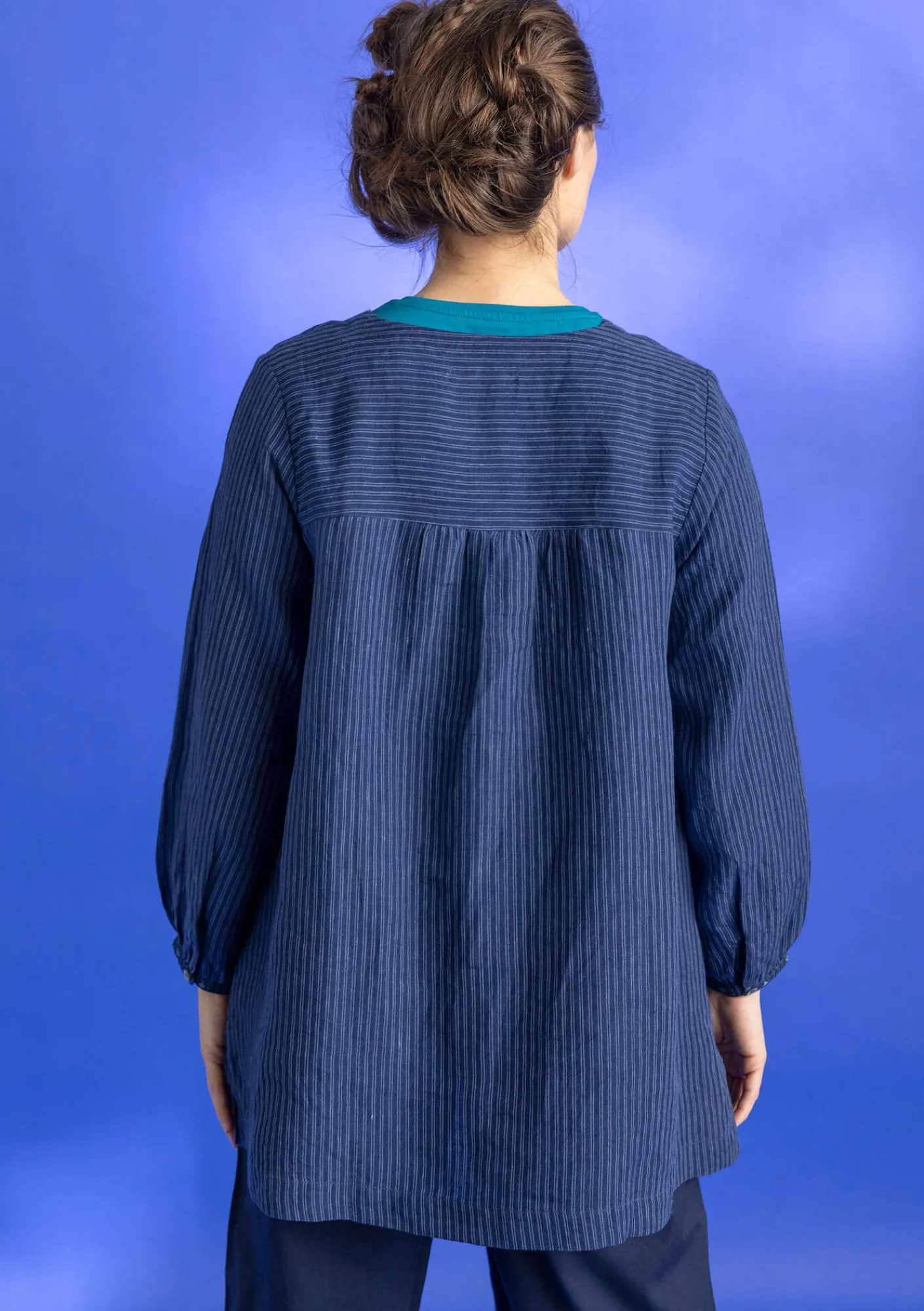 Gudrun Sjödén Vävd artistblus ”Asta” i lin Indigo/randig Outlet