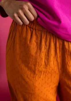 Gudrun Sjödén Vävd byxa i ekologisk bomullsdobby1 Henna New