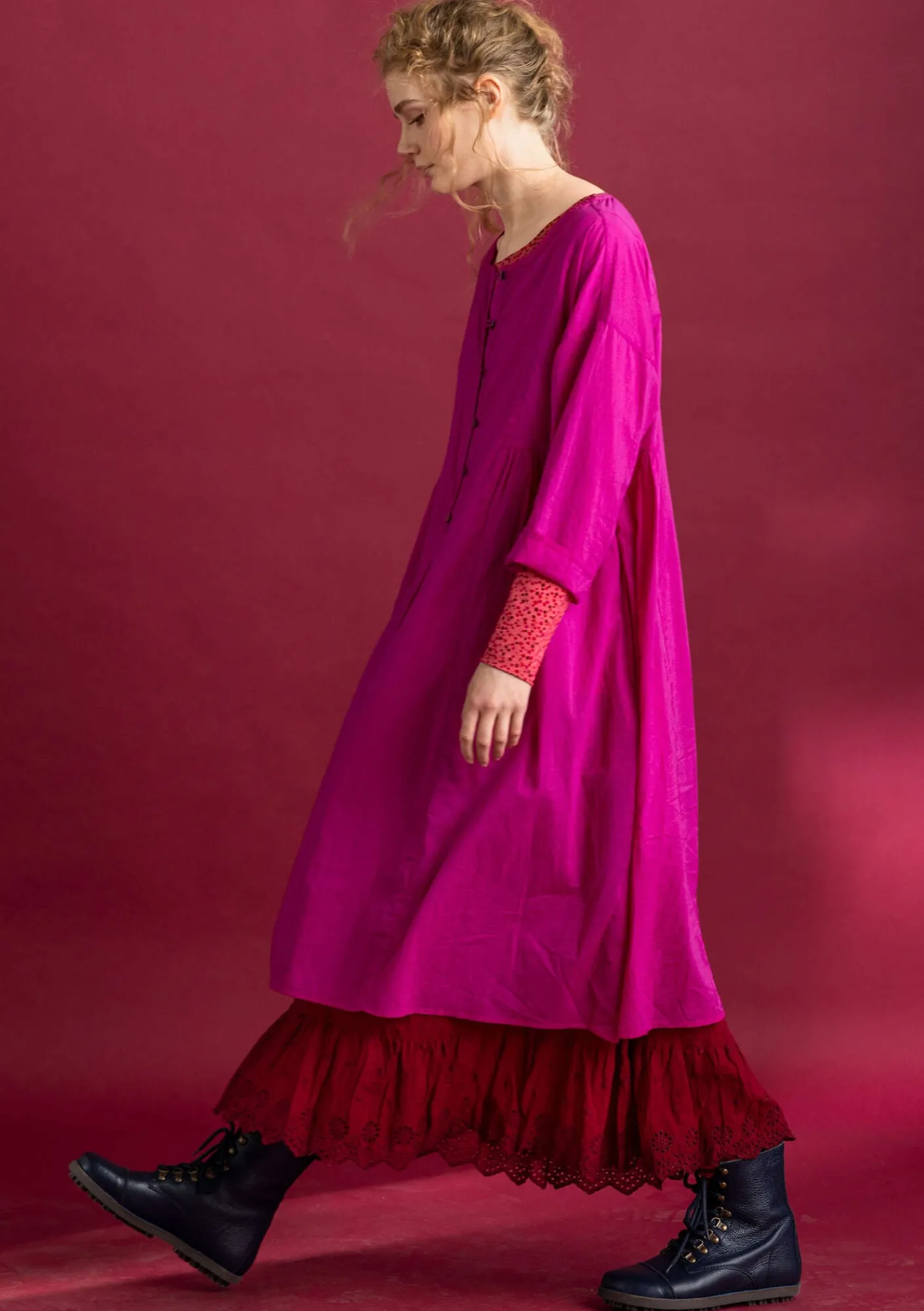 Gudrun Sjödén Vävd klänning ”Hedda” i ekologisk bomull Cerise Fashion