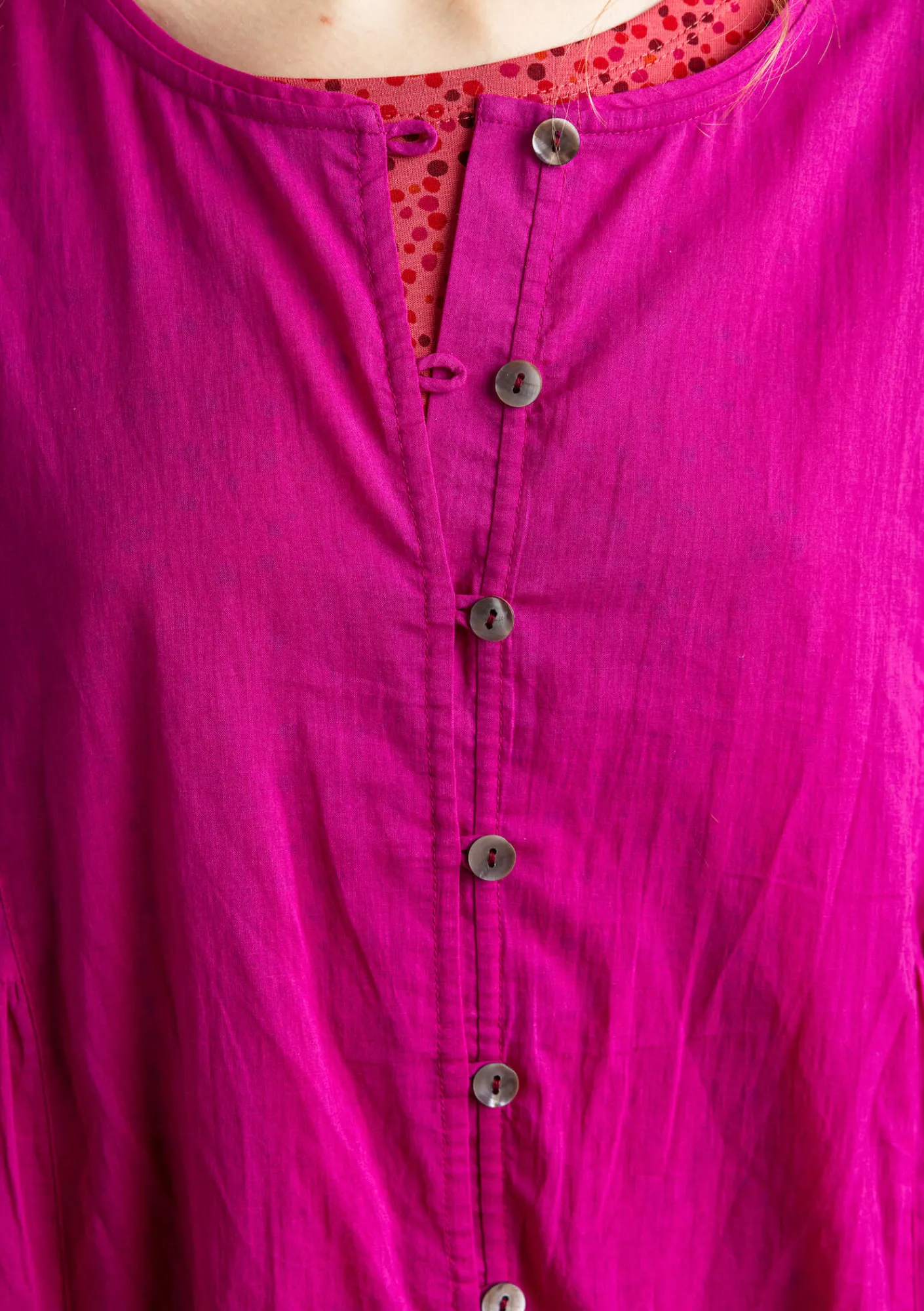 Gudrun Sjödén Vävd klänning ”Hedda” i ekologisk bomull Cerise Fashion
